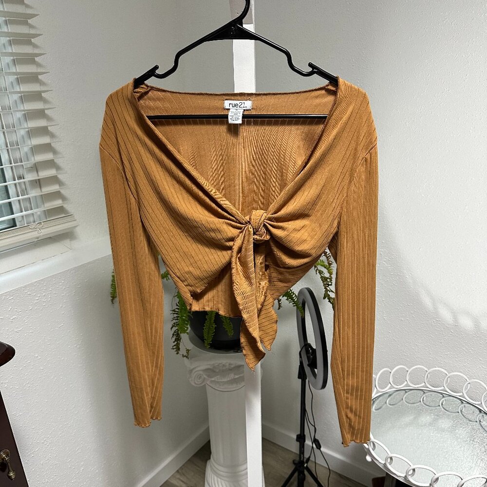 Rue21 Orange/Tan Tie Long Sleeve Crop Top